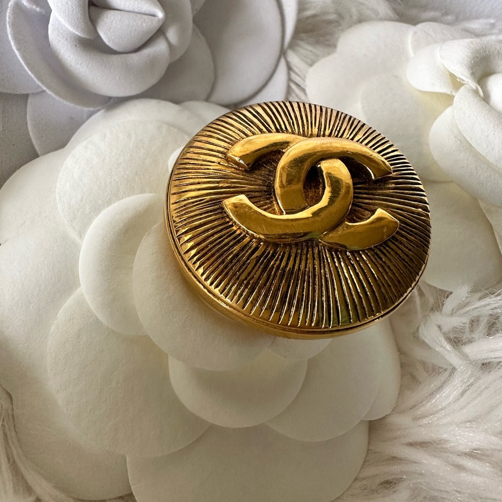 Vintage “CC” Brooch